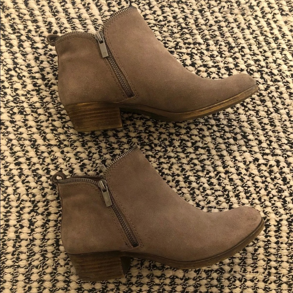 Lucky Brand ankle booties